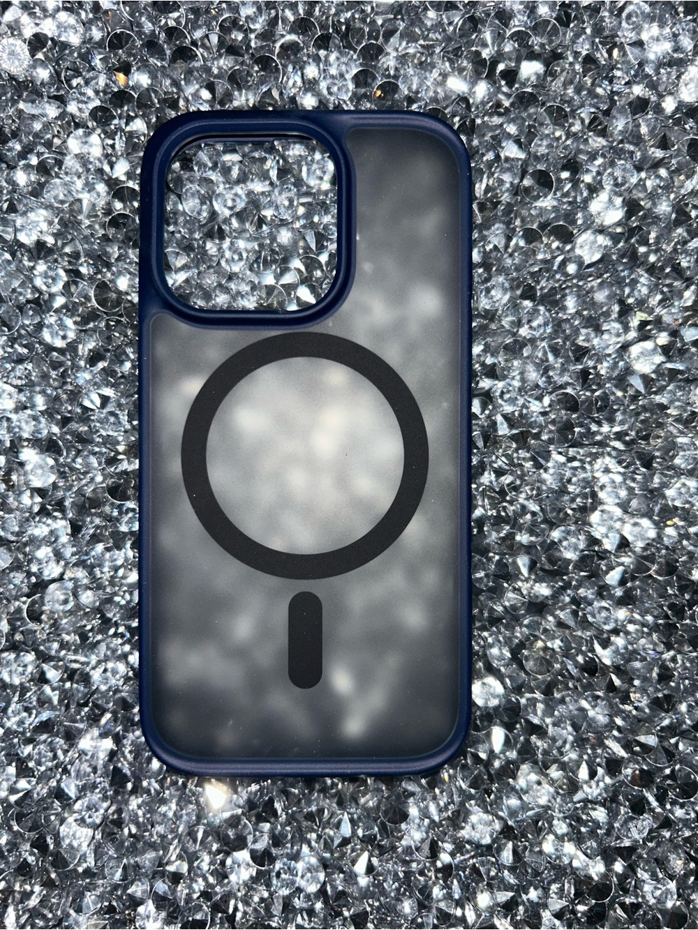 MagSafe-Compatible Navy Blue iPhone 15 Case with Translucent Back